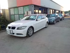BMW E320i